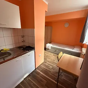 Budget Station Aparthostel Sen 14 Appartamento